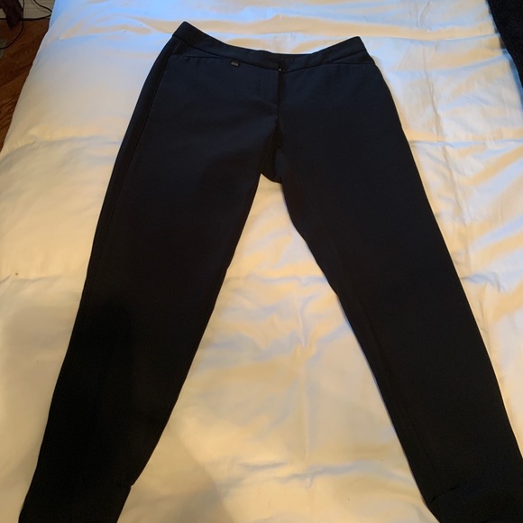 Black size 0 - 7/8 length pant WHBM - Picture 7 of 13